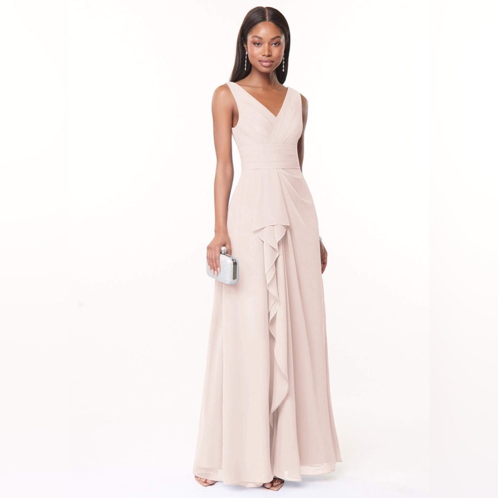 AZAZIE JULIANNA
Blushing Pink A-Line Chiffon Dress